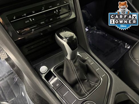 Used 2024 Volkswagen Tiguan SE image 24
