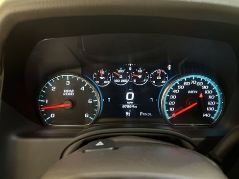 Certified 2019 GMC Yukon Denali w/ Open Road Package AWD/4WD image 11