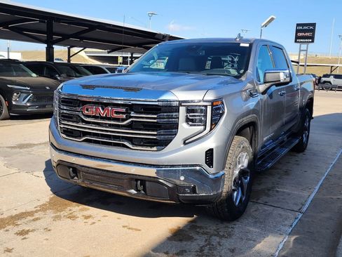 New 2026 GMC Sierra 1500 SLT w/ SLT Premium Plus Package image 8