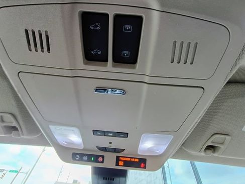 Used 2017 Buick Envision Premium image 59