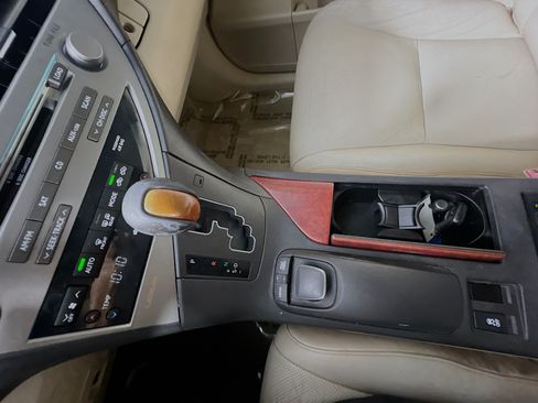 Used 2012 Lexus RX 350 FWD w/ Premium Pkg image 25