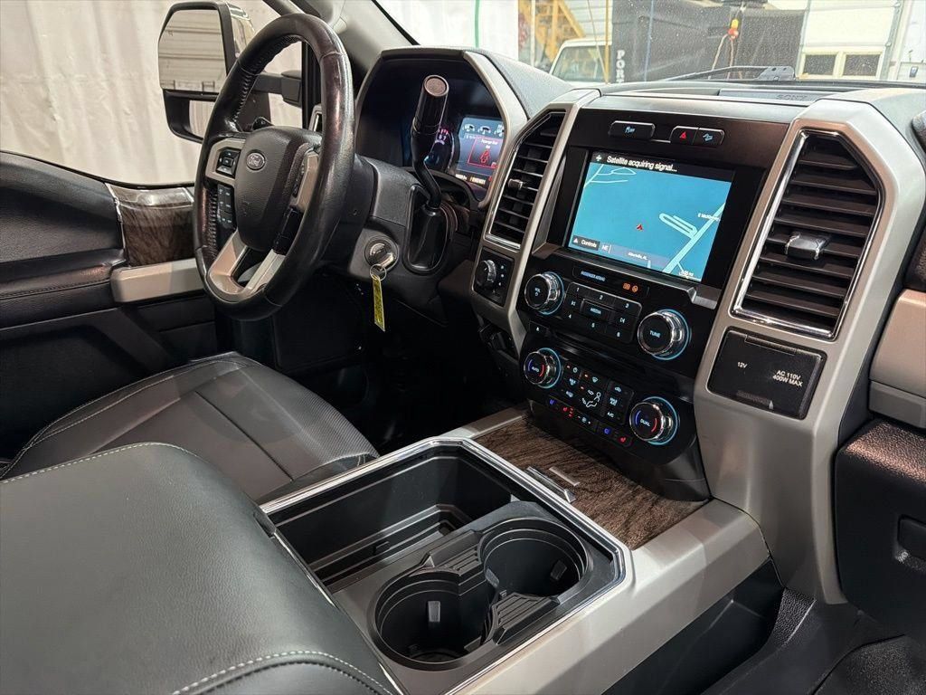 Used 2018 Ford F250 Lariat w/ Chrome Package AWD/4WD image 31