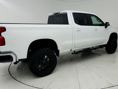 Used 2024 Chevrolet Silverado 1500 LT w/ Protection Package AWD/4WD image 9