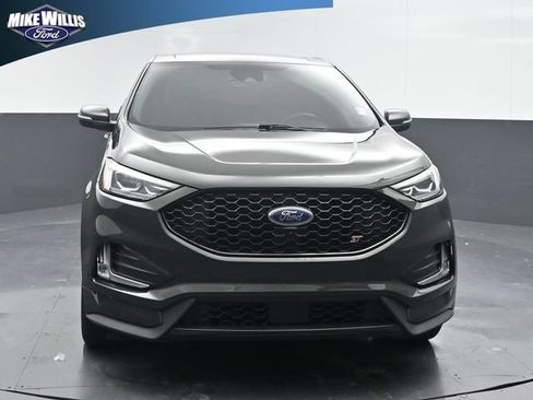 Certified 2022 Ford Edge ST w/ Equipment Group 401A AWD/4WD image 2