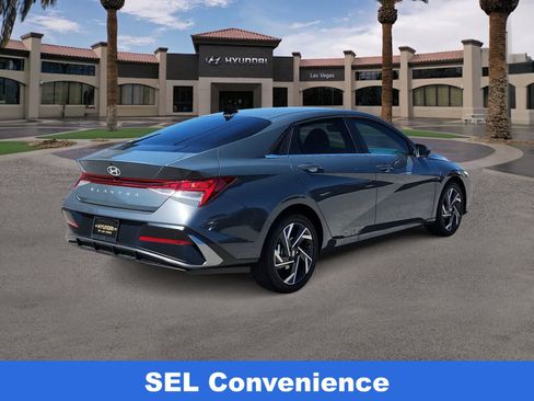 Certified 2025 Hyundai Elantra SEL FWD image 8