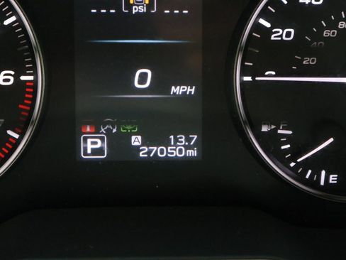 Used 2021 Subaru Outback Limited XT image 32