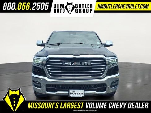 Used 2025 RAM 1500 Laramie AWD/4WD image 26