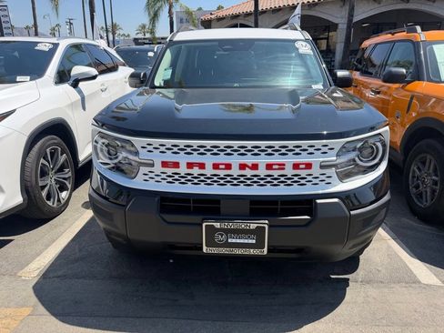 Used 2026 Ford Bronco Sport Heritage AWD/4WD image 3