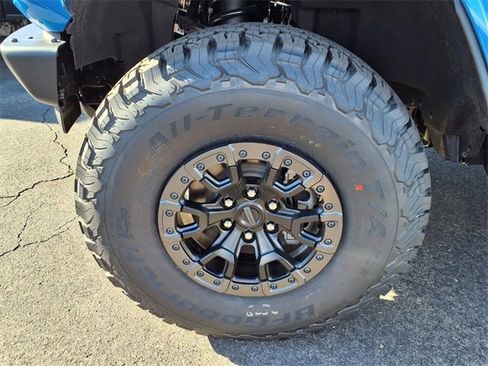 New 2025 Ford Bronco Raptor image 5