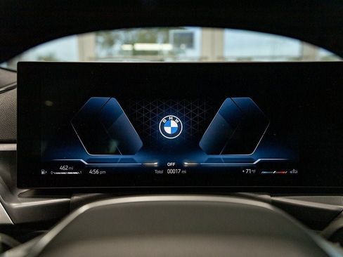 Used 2025 BMW 330i xDrive Sedan w/ Convenience Package image 27