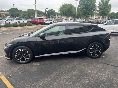 Used 2024 Kia EV6 Wind w/ Wind Technology Package AWD/4WD image 5