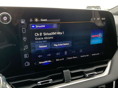 New 2026 Chevrolet Equinox LT w/ Convenience Package II FWD image 43