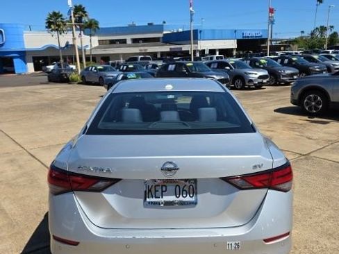 Used 2022 Nissan Sentra SV image 4