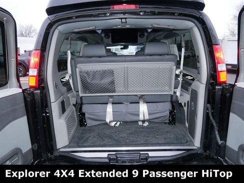 New 2025 GMC Savana 2500 Extended w/ Driver Convenience Package image 10