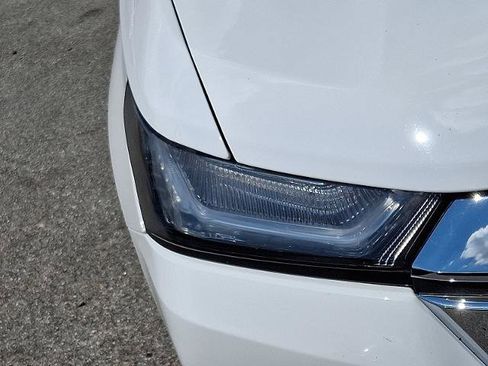 Certified 2024 Chevrolet Traverse LT w/ LPO, Floor Liner Package image 9