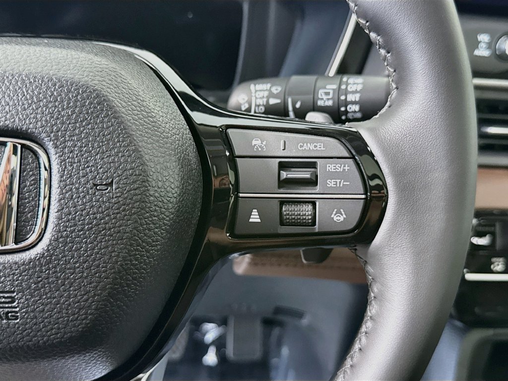 New 2026 Honda Pilot Touring image 12