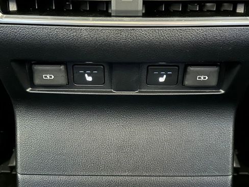 Used 2024 Lexus GX 550 AWD/4WD image 22