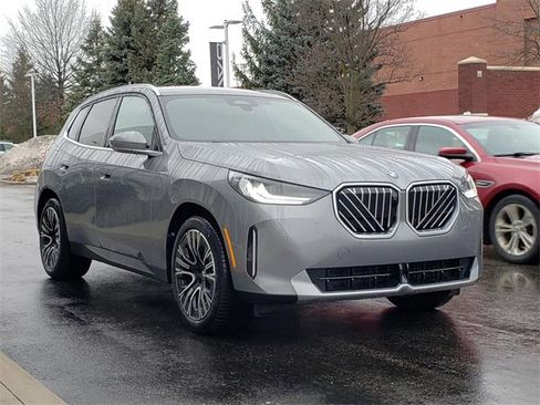 New 2026 BMW X3 xDrive30 w/ Premium Package image 3