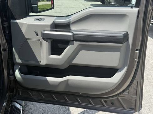 Used 2019 Ford F150 XLT w/ Equipment Group 302A Luxury RWD image 33