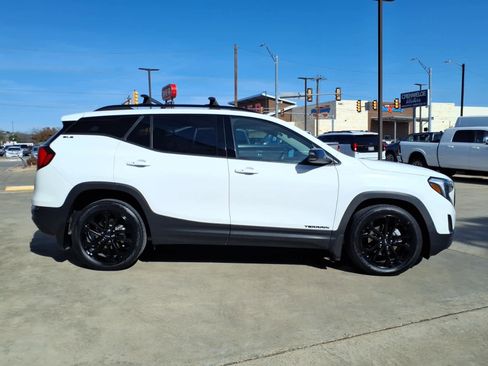 Certified 2020 GMC Terrain SLE w/ Driver Convenience Package image 30