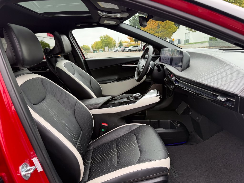 Certified 2023 Kia EV6 GT-Line AWD/4WD image 12