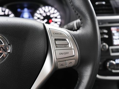 Used 2017 Nissan Altima 2.5 SV FWD image 24