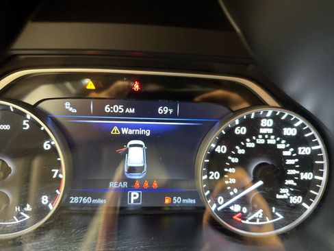 Certified 2024 Nissan Murano SV w/ SV Midnight Edition Package image 14