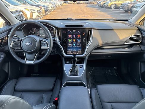 Used 2025 Subaru Outback Touring XT image 13