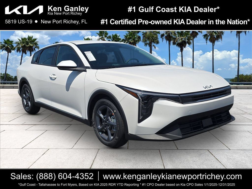 New 2026 Kia K4 FWD image 1