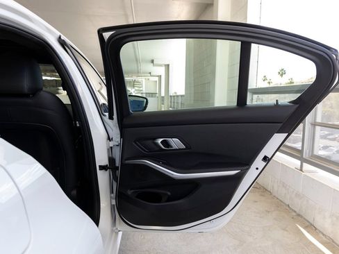 Used 2021 BMW 330e RWD image 24