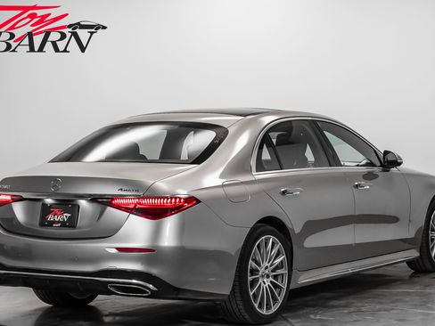 Used 2022 Mercedes-Benz S 580 4MATIC Sedan image 5