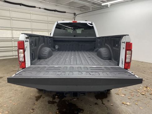 Used 2022 Ford F350 XLT image 27