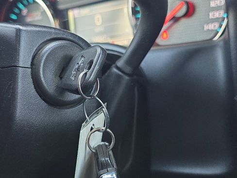 Used 2016 Chevrolet Silverado 3500 LTZ image 26