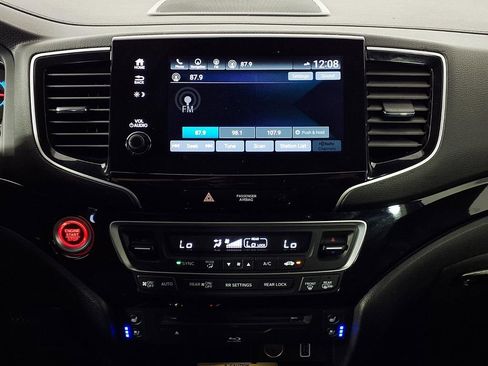 Used 2022 Honda Pilot Black Edition image 24