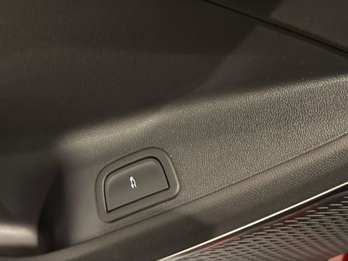 New 2026 GMC Acadia Elevation w/ Elevation Premium Package image 24