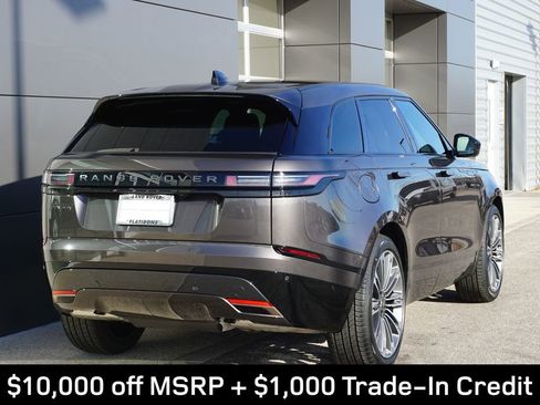 New 2025 Land Rover Range Rover Velar Dynamic SE image 2