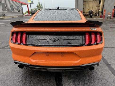 Used 2020 Ford Mustang Coupe w/ Equipment Group 101A RWD image 3