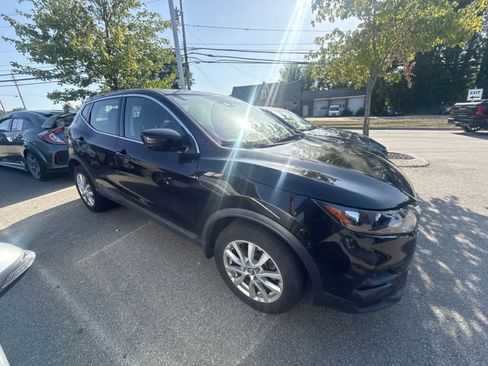 Used 2020 Nissan Rogue Sport S w/ Appearance Package AWD/4WD image 11