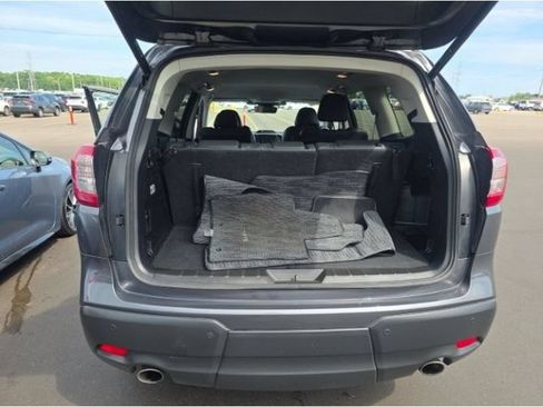 Used 2024 Subaru Ascent Limited AWD/4WD image 5
