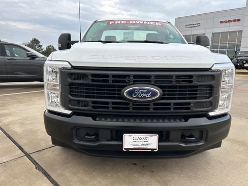 Used 2024 Ford F250 XL image 2