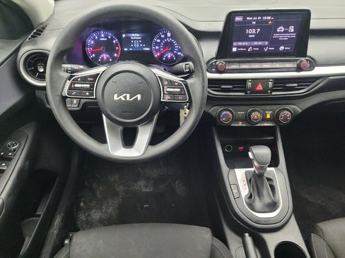 Used 2024 Kia Forte LXS FWD image 22