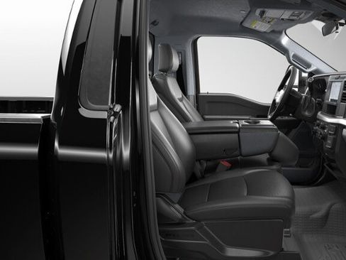 New 2026 Ford F250 XL w/ 360-Degree Camera Package RWD image 6
