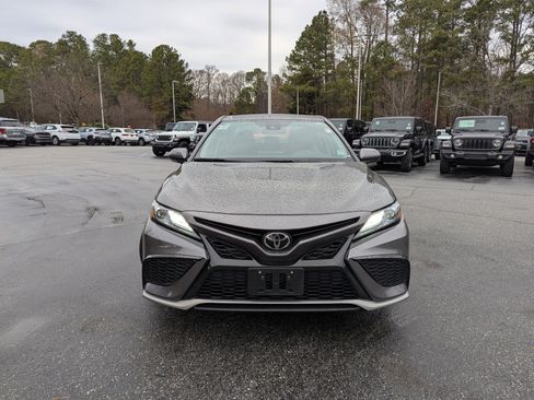 Used 2024 Toyota Camry XSE image 2