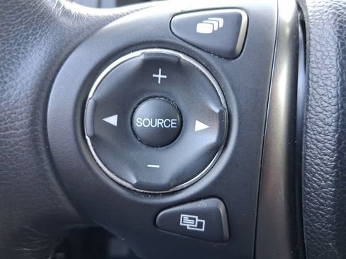 Used 2017 Honda Pilot EX-L image 16