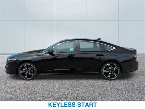 Certified 2025 Honda Accord Sport image 10