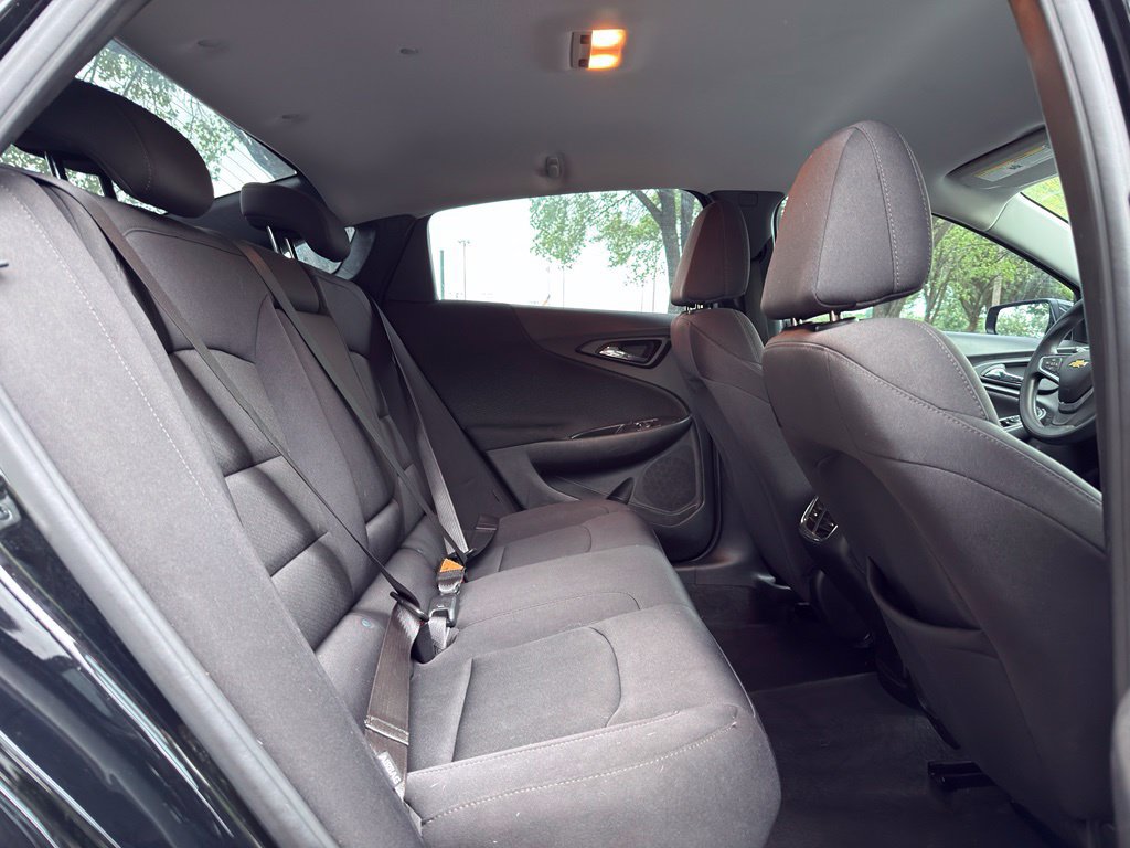 Used 2024 Chevrolet Malibu LT FWD image 30