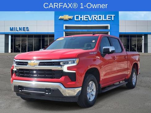 Used 2023 Chevrolet Silverado 1500 LT w/ Safety Package AWD/4WD image 2