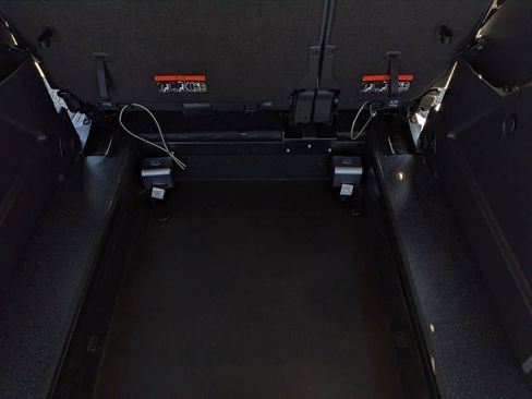Used 2015 Ford Transit Connect XLT FWD image 23