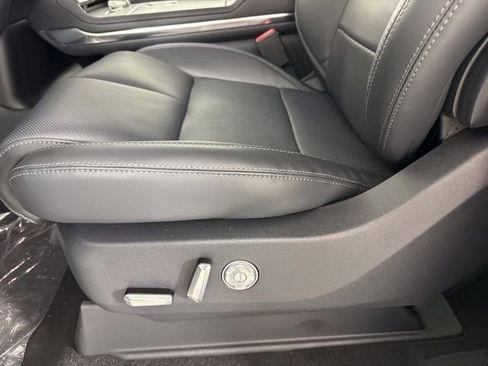 New 2025 Lincoln Navigator Reserve w/ Jet Appearance Package image 15