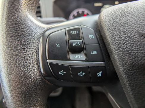 Used 2022 Ford Transit 350 XLT RWD image 24